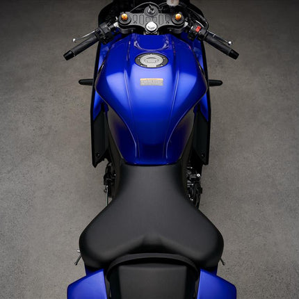 YZF-R7