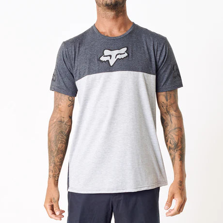 Grey Fox Split Race Ss Tee, men's short-sleeve casual t-shirt with black accents, made from soft fabric.