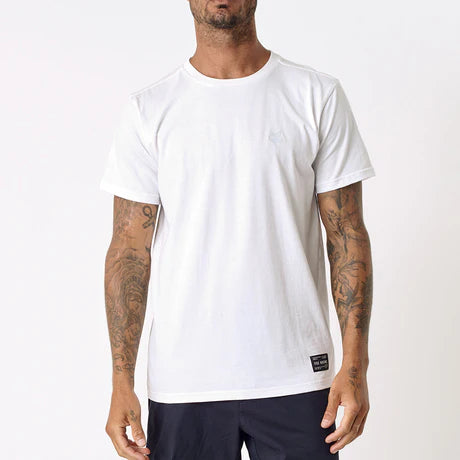 Front view of FOX Axion SS Tee in white, lightweight cotton T-shirt with FOX logo on the chest.