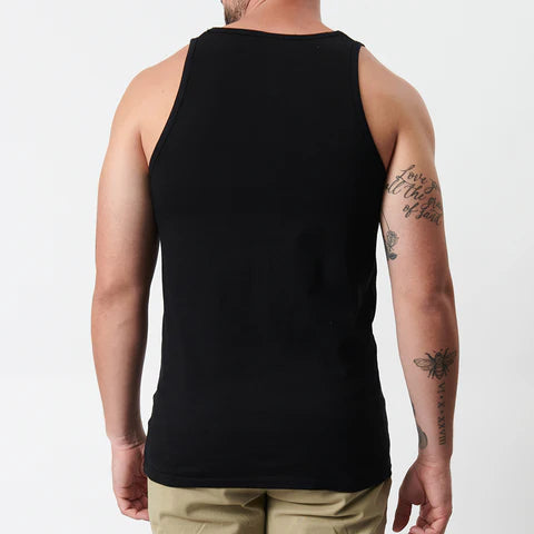 Black FOX Est Tank tee featuring the FOX logo on the front, made from comfortable fabric for casual wear.