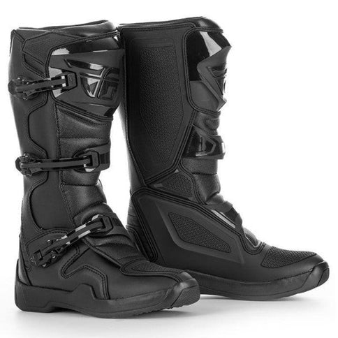 Fly Maverik LT MX boots in full black, featuring durable construction and motocross design for optimal riding performance.
