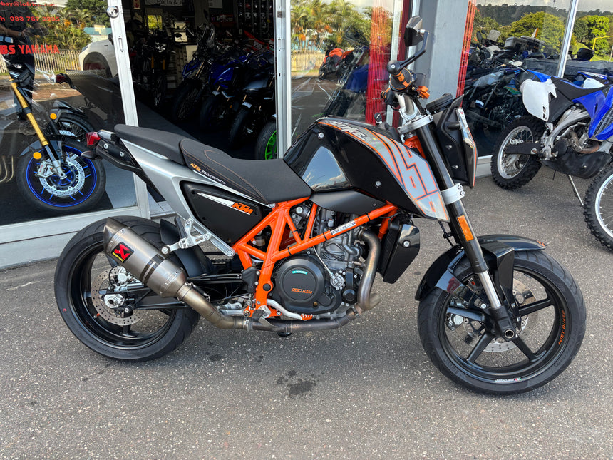 2012 KTM 690 Duke