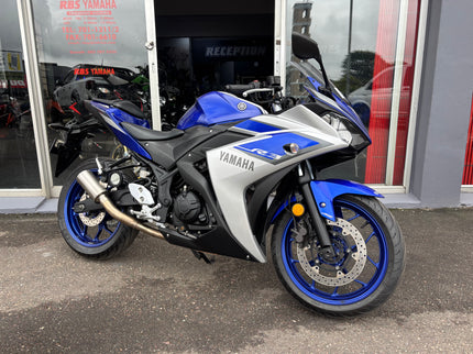 2015 Yamaha R3