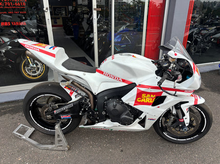 2009 Honda CBR 600 RR Track Bike