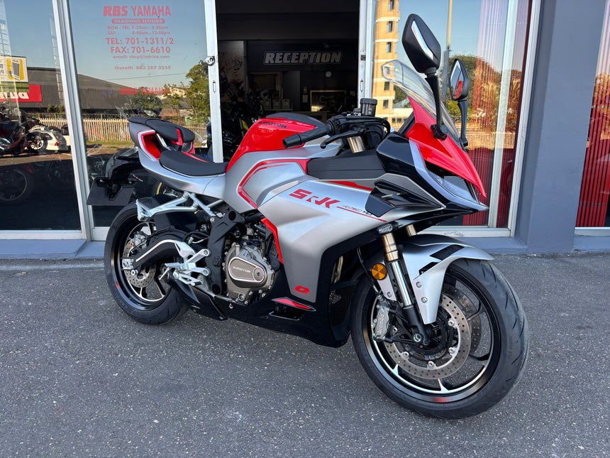 2026 QJ Motor SRK 450 RR Demo
