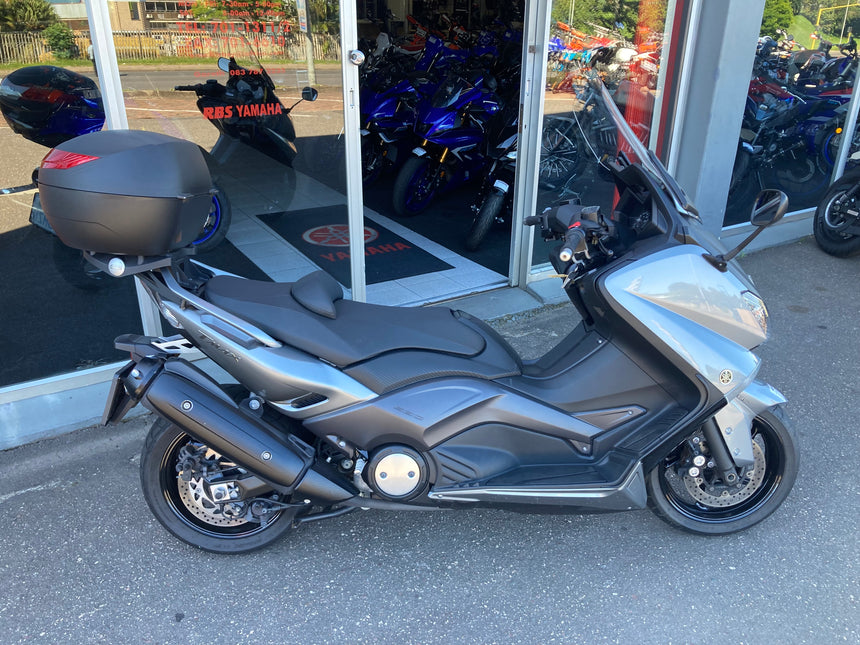 2012 Reg 2016 Yamaha T Max 530