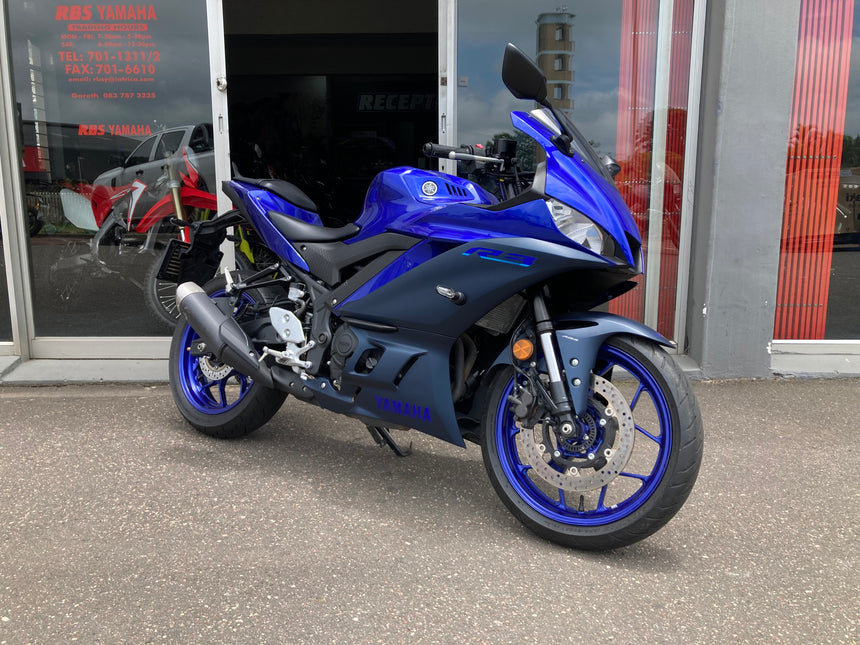 2022 YZF R3