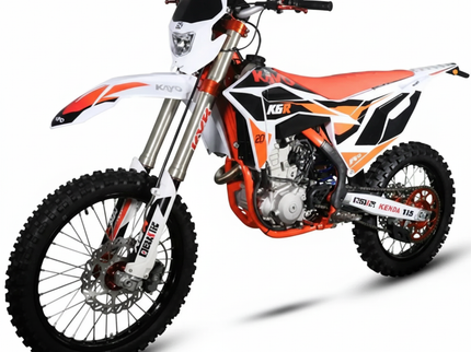 KAYO K6R Enduro off-road motorcycle with rugged tires and sleek black frame, designed for adventurous off-road riding.
