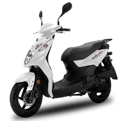 White SYM Orbit II 150 scooter with sleek design and modern features, shown from the front side.