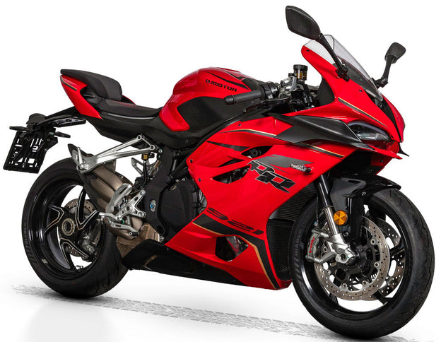 Red QJ MOTOR SRK 921 RR motorcycle front and side view, showcasing sleek design and sporty features.