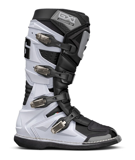 GX1 Black/White