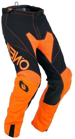 Orange ONEAL MX Mayhem Hexx MX pants with reinforced knee panels and durable motocross fabric for enduro riding.