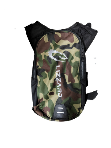 LIZZARD LIGHTSPEED Hydration Bag in camo with adjustable straps and water reservoir for outdoor activities.
